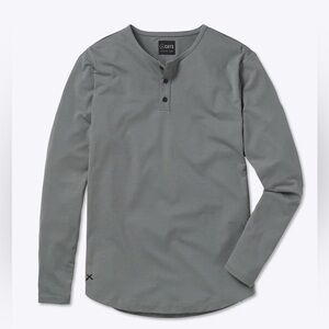 Cuts Clothing AO Long Sleeve Henley Curve-Hem in Sage Large